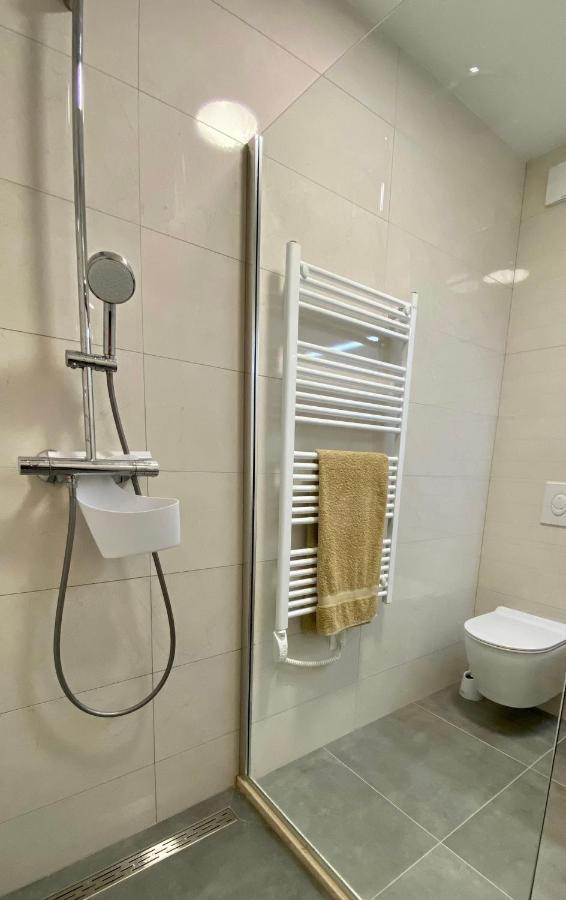 Makazura Sunset Apartment Makarska Exterior photo